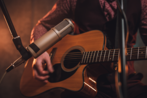 Diferencia entre guitarra clásica y acústica
