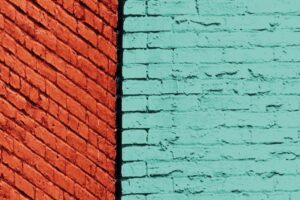 ¿Puedes pintar ladrillos? | Cómo quitar la pintura del ladrillo
