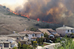Inicio Protección contra incendios forestales |  ¿Se enciende su hogar por incendios forestales?