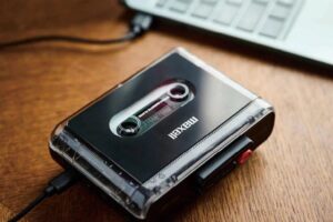 Hay un nuevo reproductor de cassette con capacidades de Bluetooth para 2025